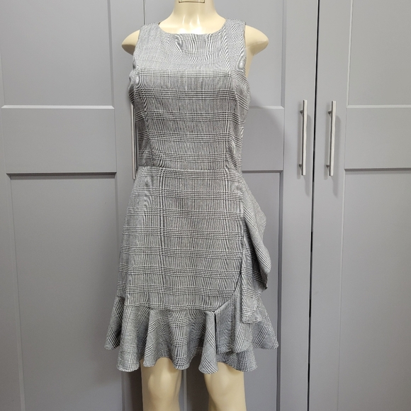 Aqua dress ruffle sleeveless - Picture 3 of 7